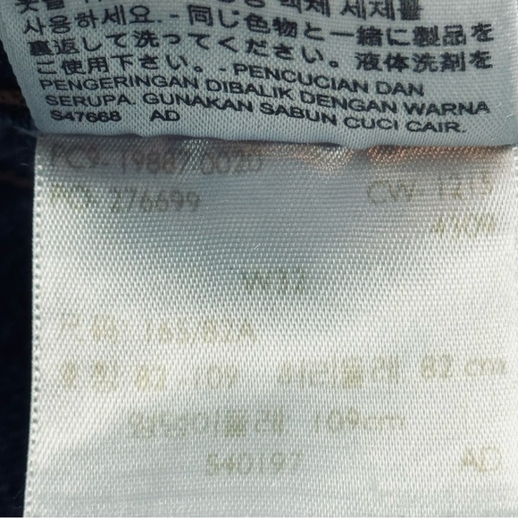 Levi’s Boyfriend Cuffed Crop Mid-Denim Wash Jeans - Picture 10 of 11